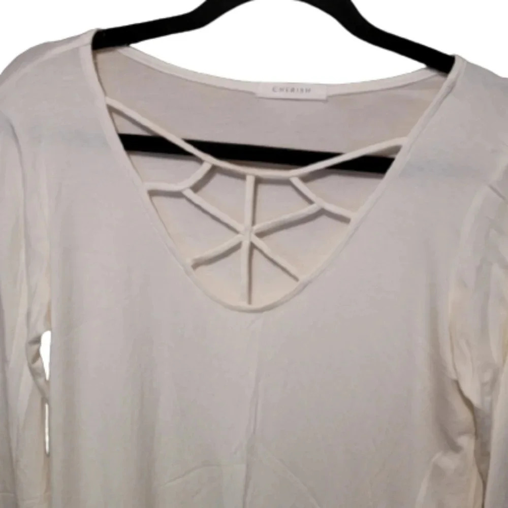 Cherish white long sleeve top - Picture 2 of 7
